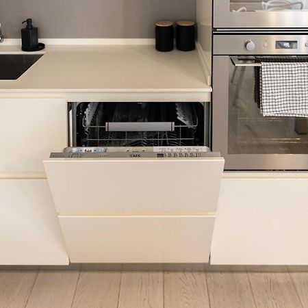 Elegante E Spazioso Quadrilocale In Porta Venezia Μιλάνο Εξωτερικό φωτογραφία